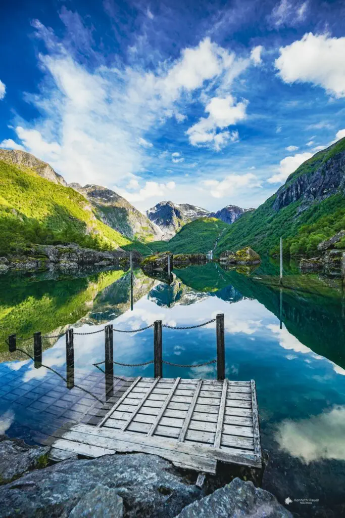 Bondhusvatnet fra Sunndal, Mauranger, Kvinnherad
